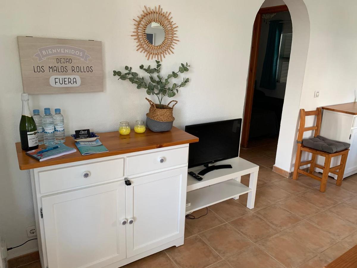 Ca La Marta Apartamento Con Piscina Y Jardin A 150M De La Playa Lejlighed Arenal d'en Castell Eksteriør billede